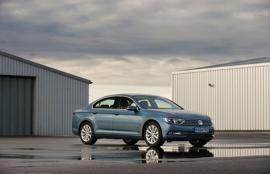  Volkswagen Passat SE 2015 года  (фото 14 из 24)